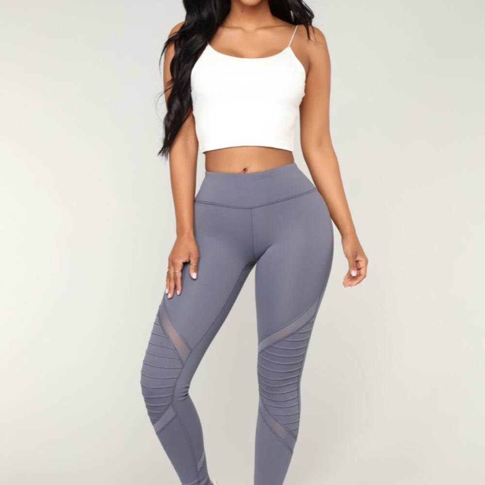 Fashion nova leggings